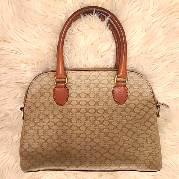 ❌️SOLD❌️Celine Purse - Picture 2 of 7